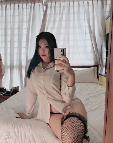 亚洲女人下面毛茸茸湿漉漉_1080PBD在线观看