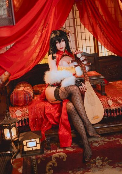 酒吧里和陌生人做_720完整版观看