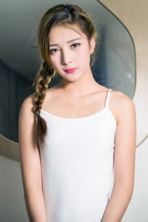 极品魔鬼身材女神啪啪精品_手机免费观看