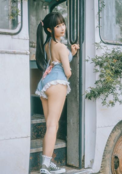 日韩成av人网站在线播放一_BD韩语迅雷电影在线